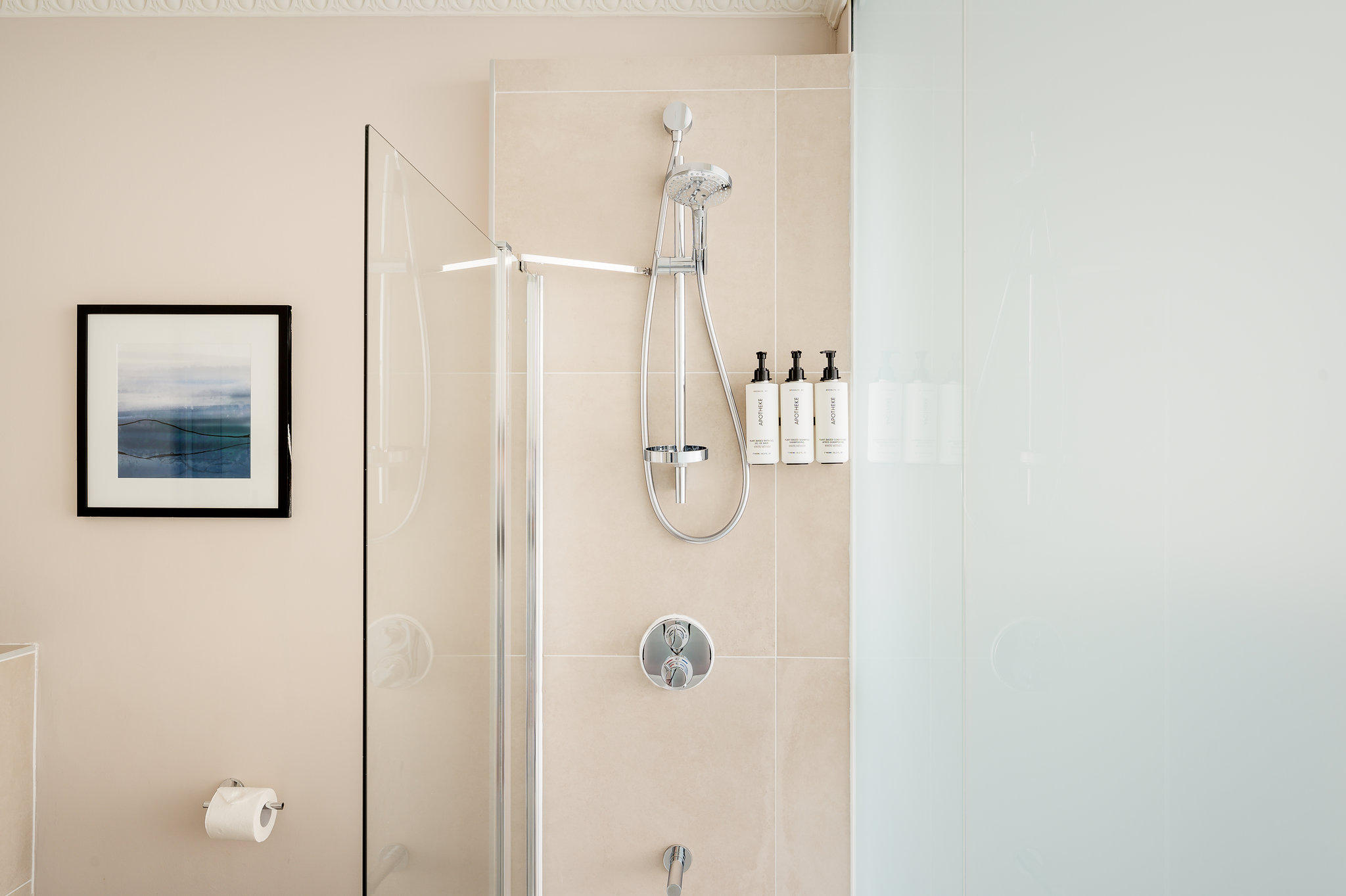 Фото voco Edinburgh Royal Terrace by IHG