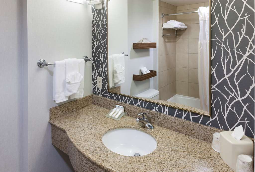 Фото Hilton Garden Inn Austin North