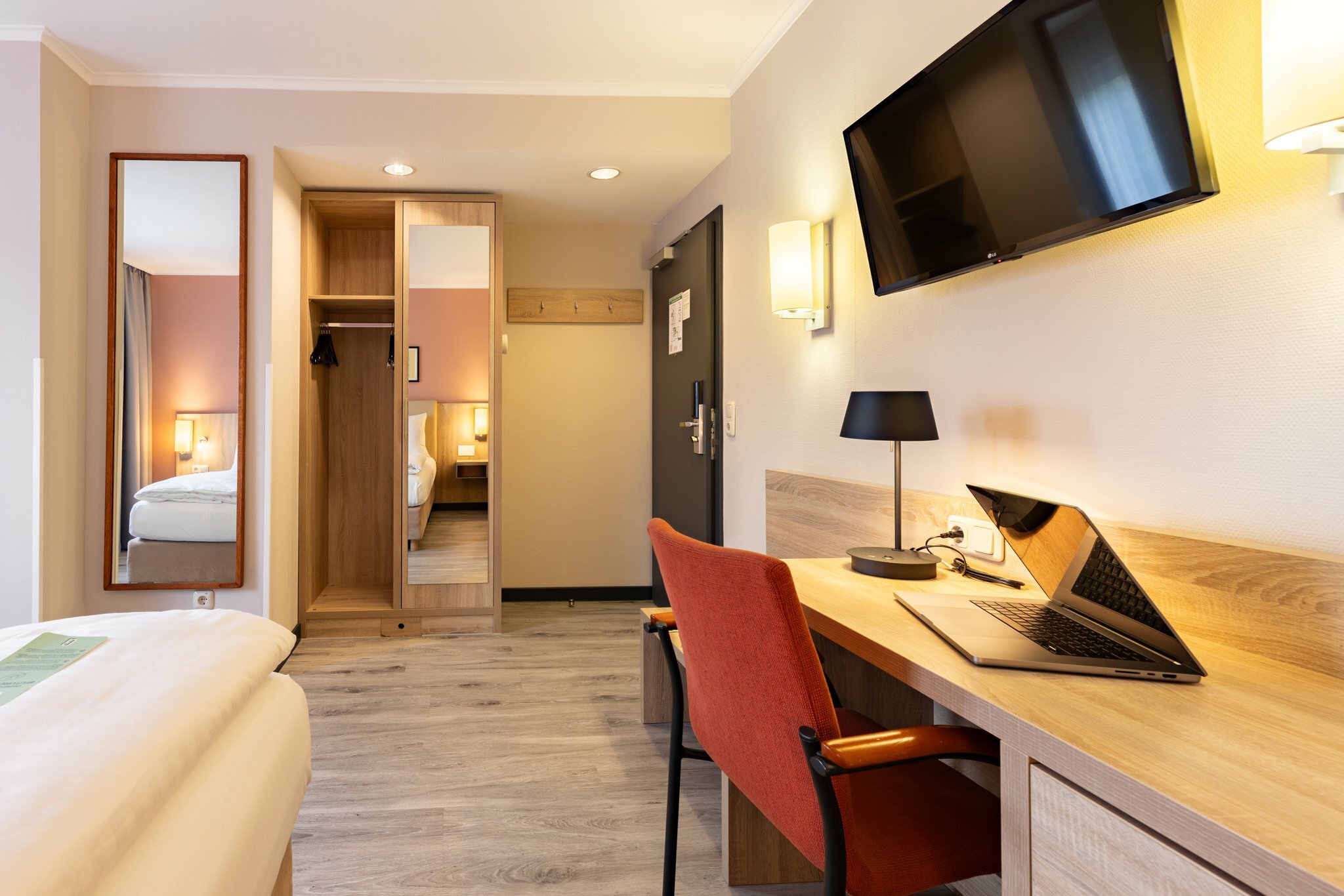 Фото Novum Hotel Garden