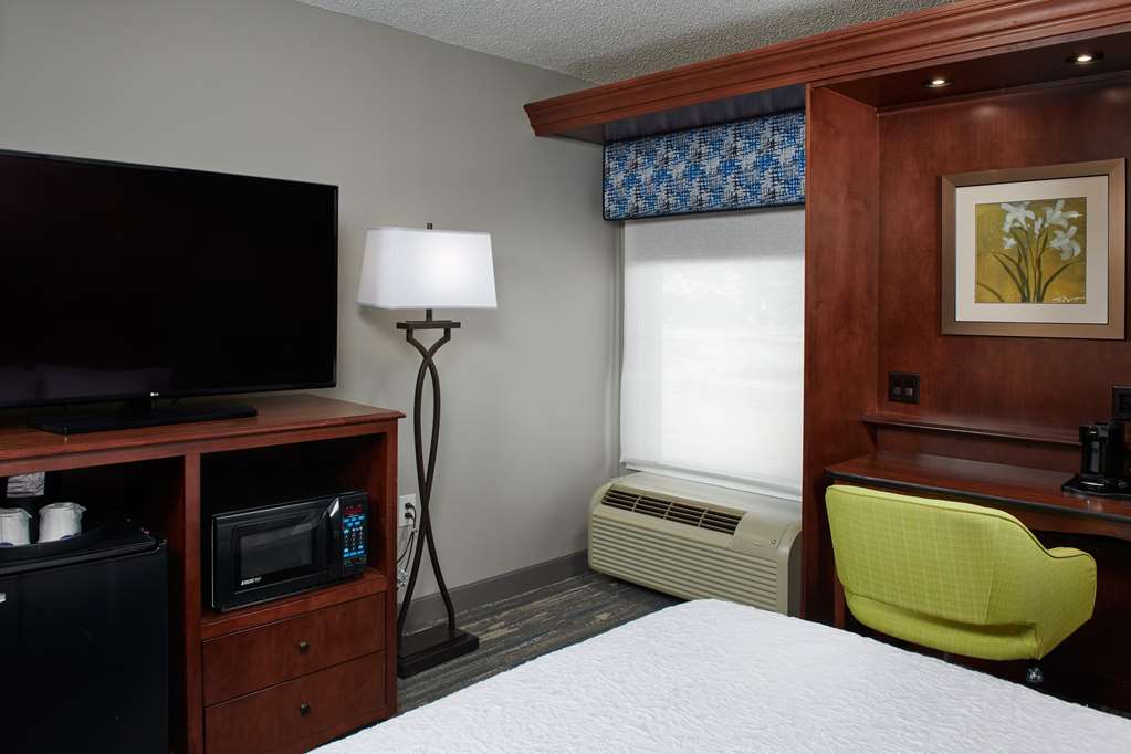 Фото Hampton Inn Atlanta Nw Cumberland