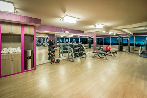 Гостиница Crowne Plaza Saddle Brook, an Ihg Hotel в Патерсоне