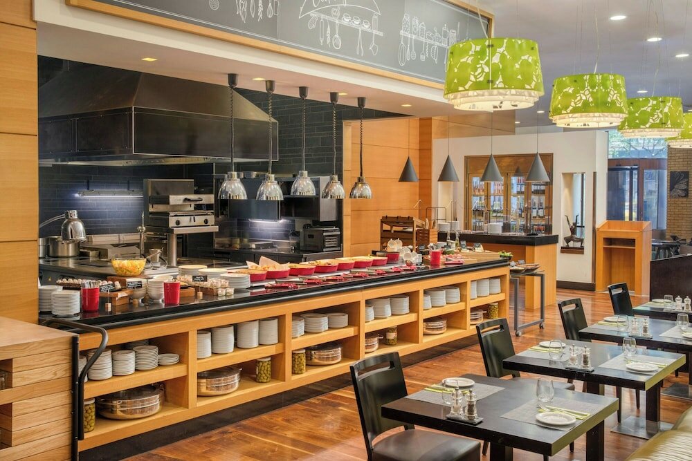 Фото Courtyard by Marriott Budapest City Center