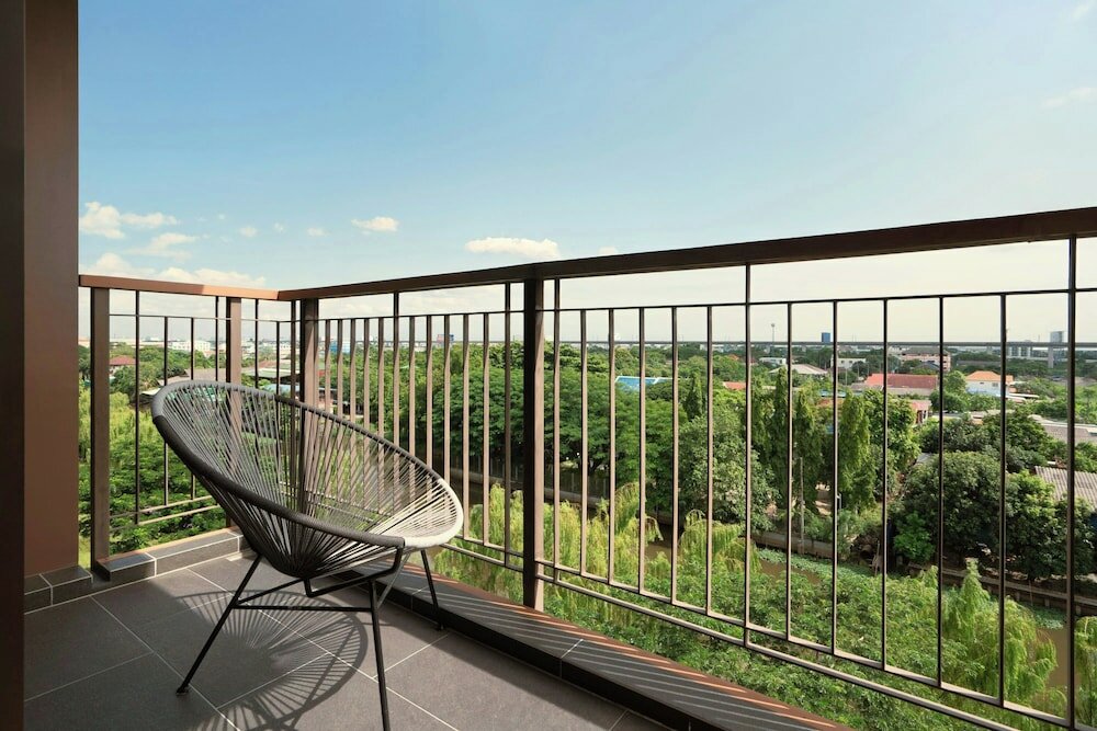 Фото Courtyard by Marriott Bangkok Suvarnabhumi Airport
