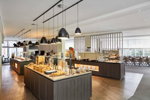 Гостиница H Plus Hotel Köln Hürth в Хюрте