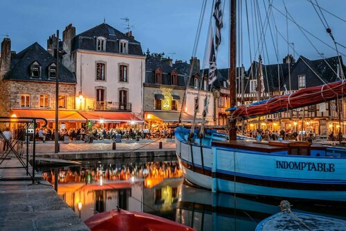 Гостиница Kyriad Auray в Лорьяне