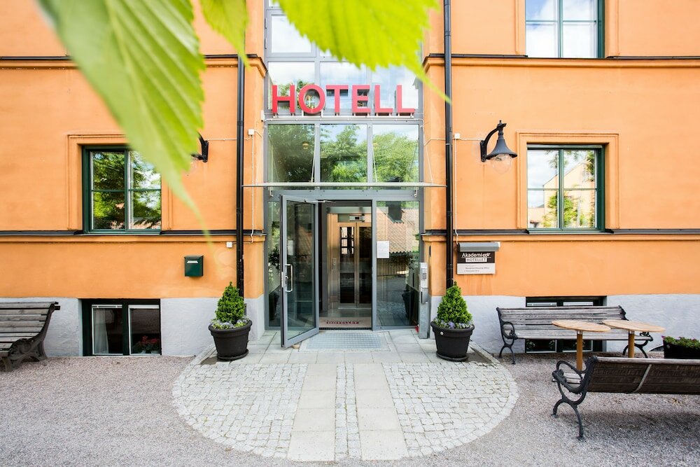 Фото Akademihotellet