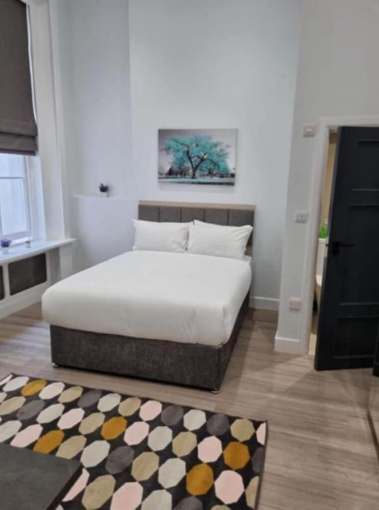 Фото Hyde Park Suites