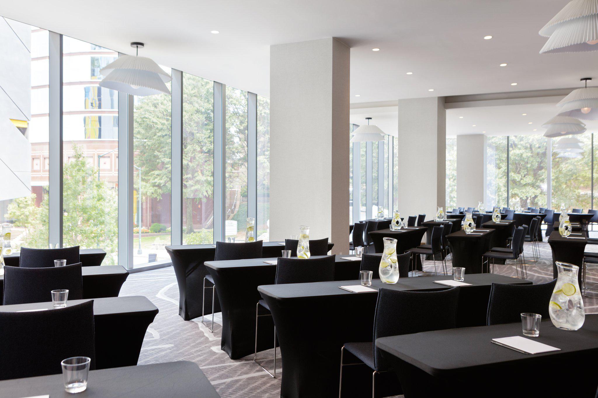 Фото Kimpton Shane Hotel an IHG hotel