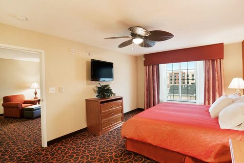 Гостиница Homewood Suites by Hilton St Cloud в Сент-Клауд