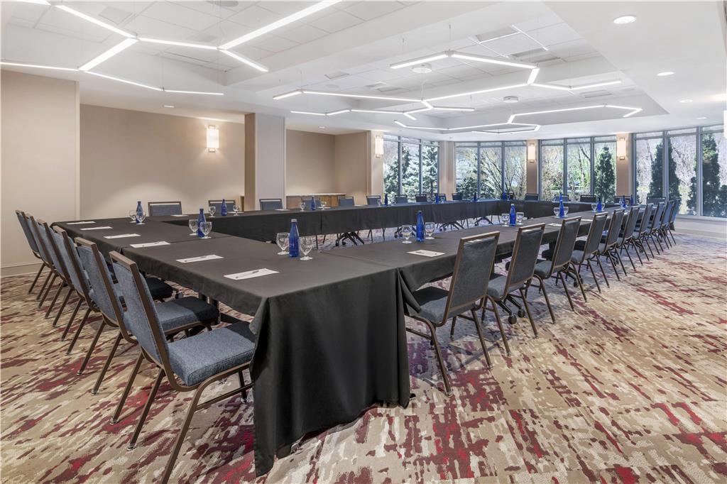 Фото Hilton Garden Inn Albany/Suny Area