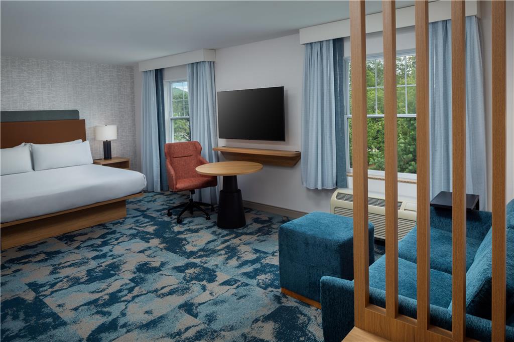 Фото Hampton Inn & Suites North Conway