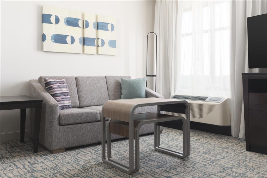 Фото Homewood Suites by Hilton Wauwatosa Milwaukee