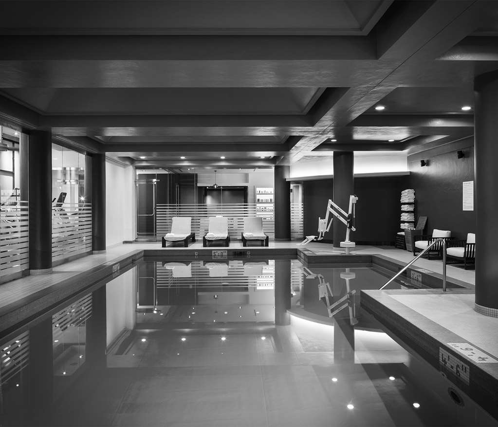 Фото The Logan Philadelphia, Curio Collection by Hilton