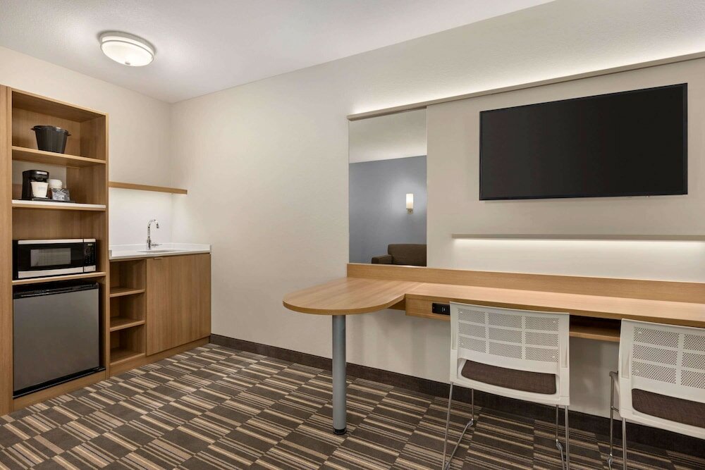 Фото Microtel Inn & Suites by Wyndham Gambrills