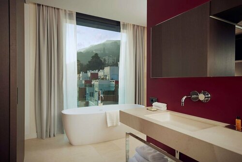 Гостиница Hilton Lake Como в Комо