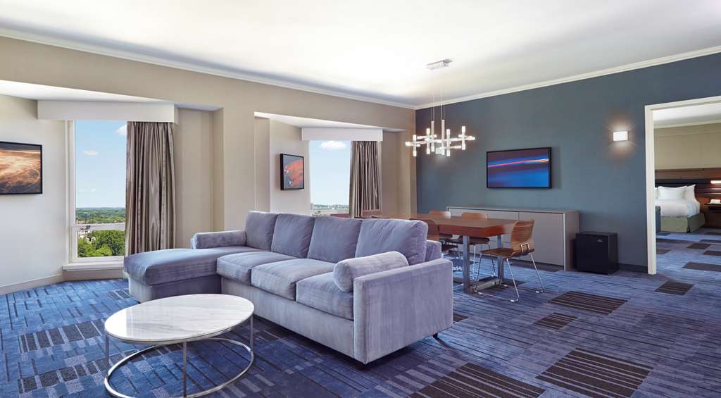 Фото Hilton Newark Airport