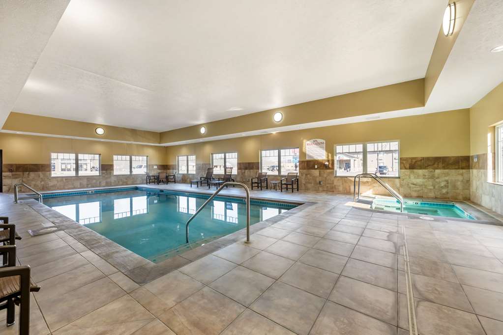 Фото Best Western Plus Grand Island Inn & Suites