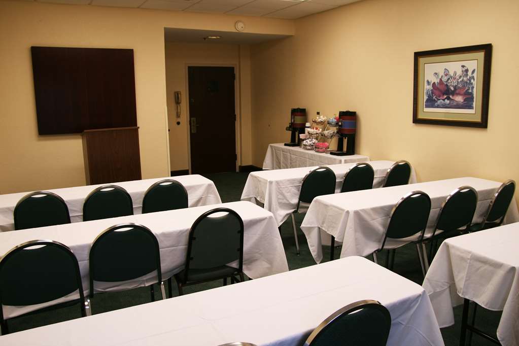 Фото Hampton Inn & Suites Jackson-Coliseum