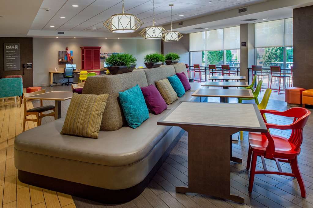Фото Home2 Suites by Hilton St. Louis/Forest Park