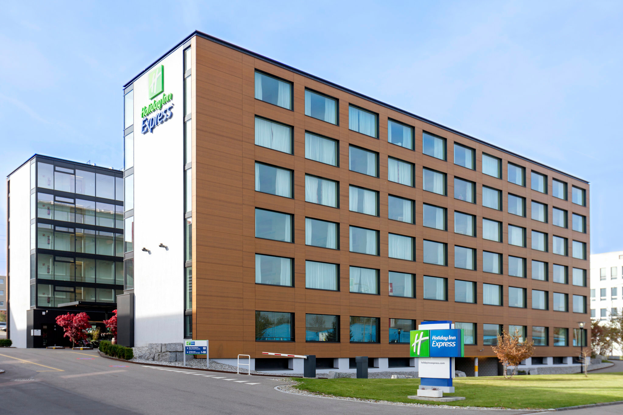 Фото Holiday Inn Express Zurich Airport, an Ihg Hotel