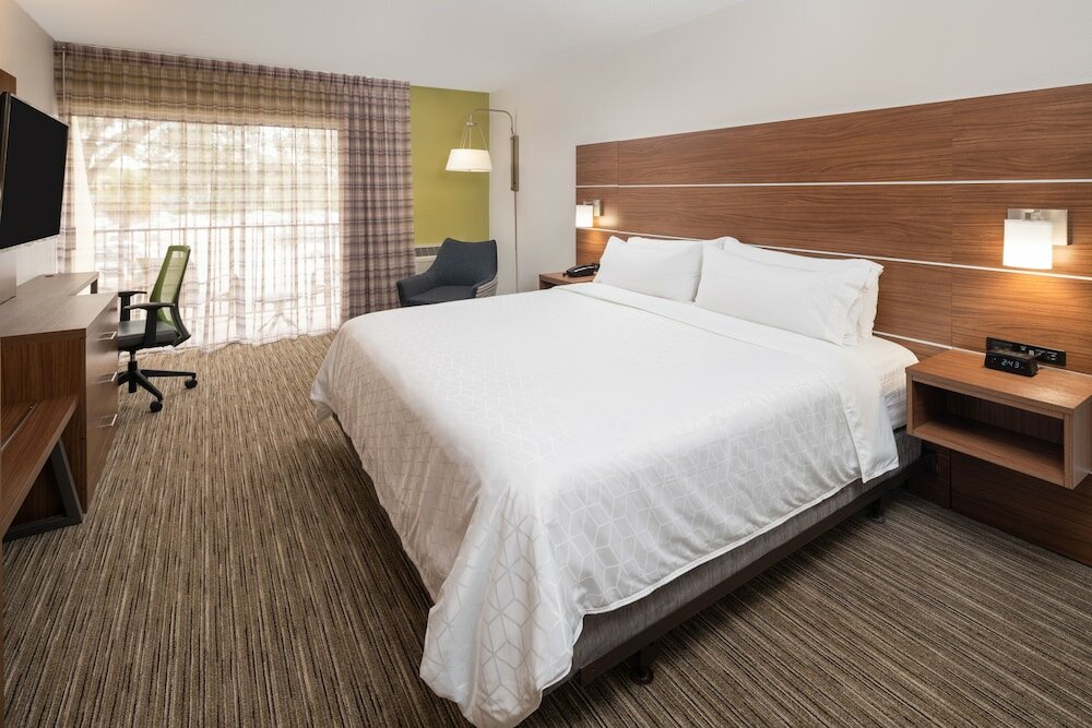 Фото Holiday Inn Express Boca Raton-West, an Ihg Hotel