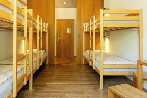 Внешний вид отеля Jugendherberge Interlaken в Интерлакене, фото 2