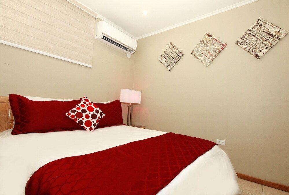 Фото Victoria City Hotel