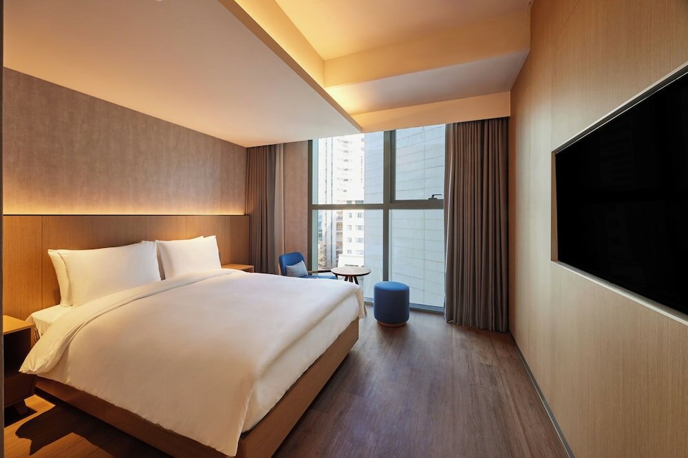 Фото L7 Haeundae by Lotte