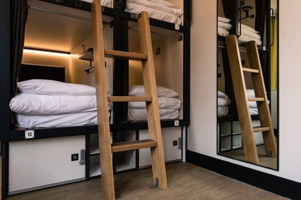 Фото Jacobs Inn Hostel