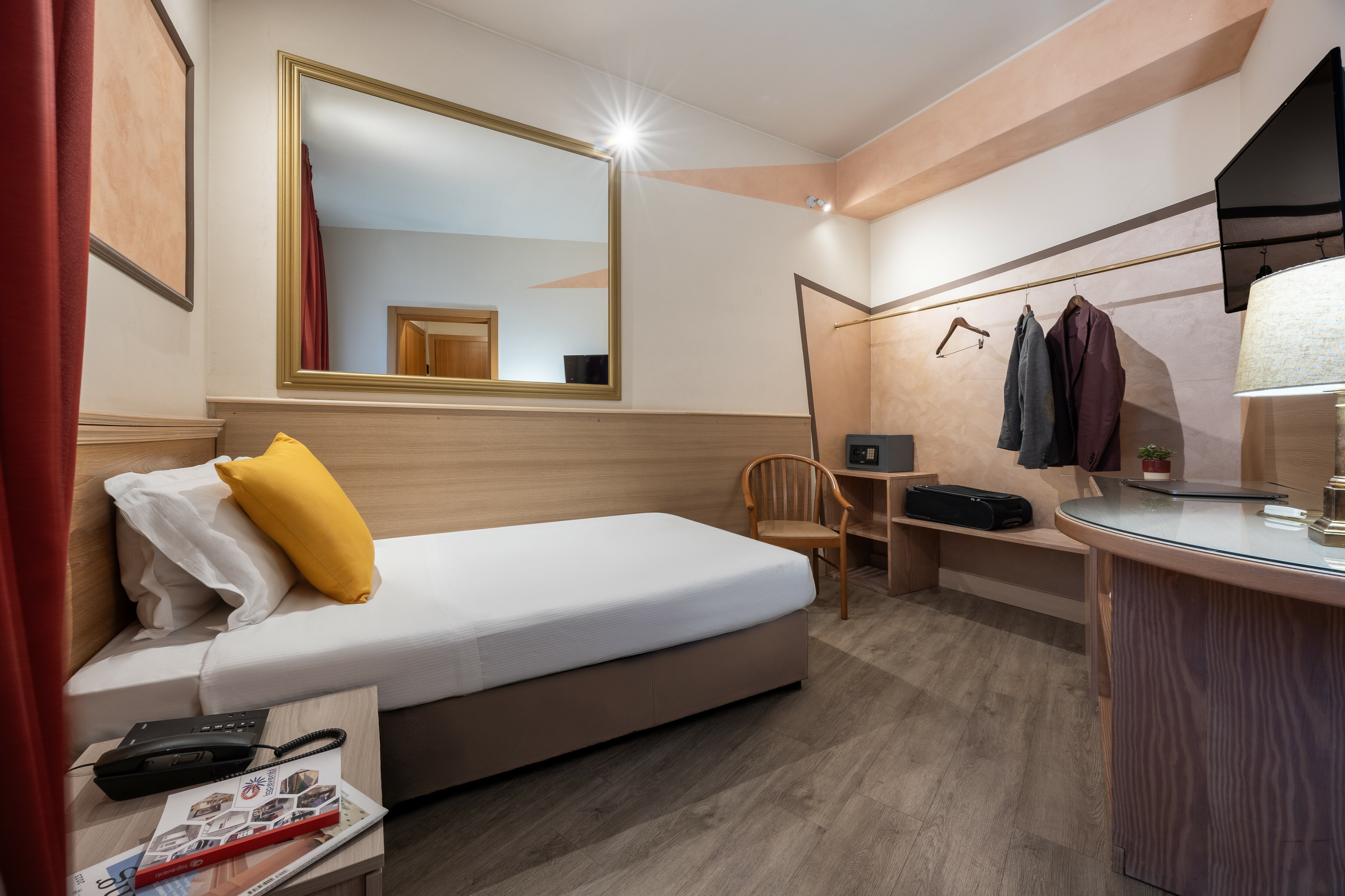 Фото IH Hotels Milano St John Sesto San Giovanni
