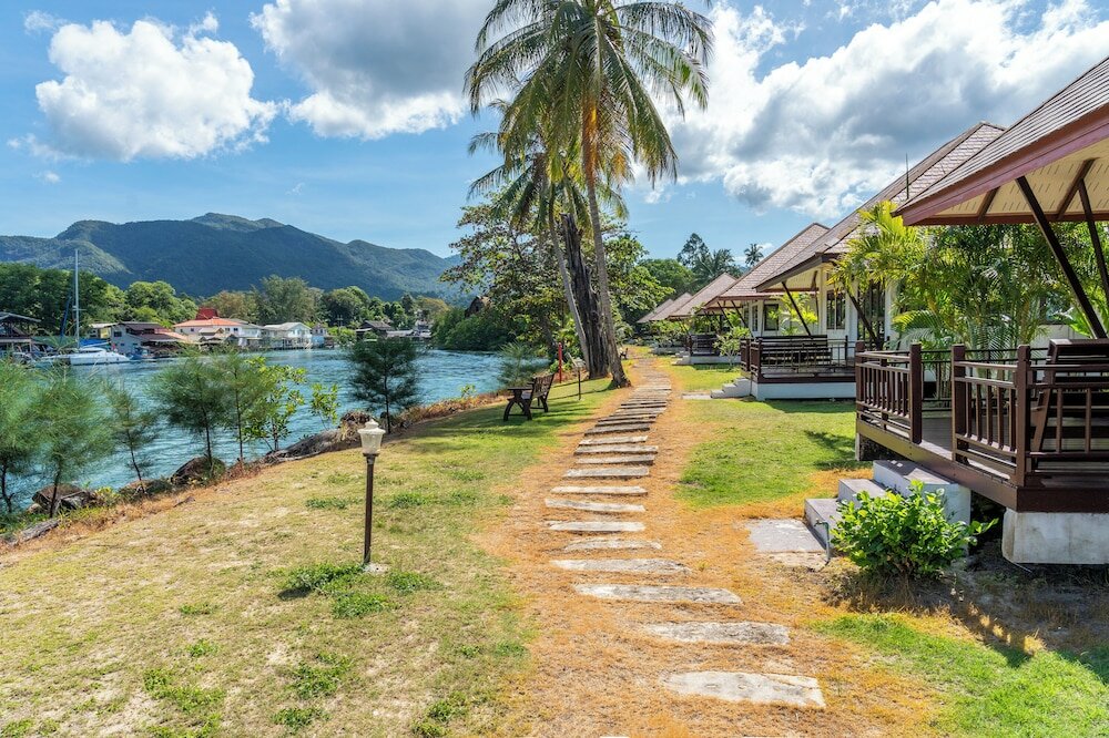 Фото Koh Chang Long Stay Resort