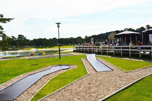 Внешний вид отеля Oostappen Vakantiepark Blauwe Meer в Ломмеле, фото 1