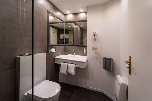 Гостиница Hotel Württemberger Hof в Ройтлингене