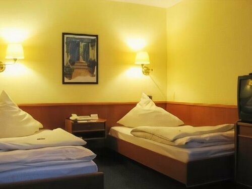 Гостиница Central Hotel Worms в Вормсе