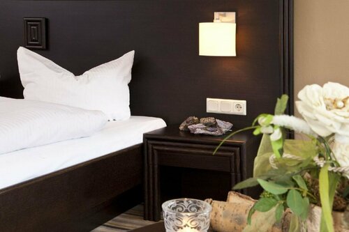 Гостиница Göbel's Hotel Am Park в Виллингене
