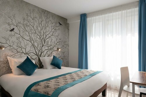 Гостиница The Originals City, Hotel Notre Dame, Rouen в Ле-Андели