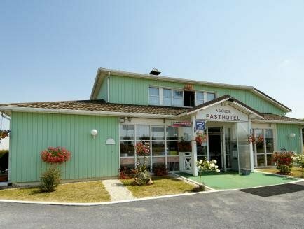 Гостиница Fasthôtel Lille Aéroport Lesquin в Лилле