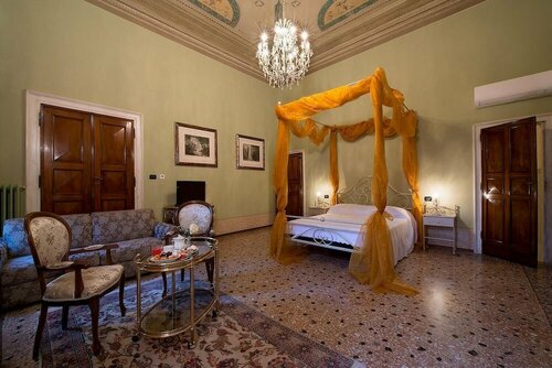 Апартаменты Salotto delle Arti в Модене