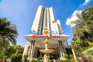 отель Hotel The Royal Plaza