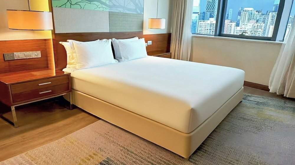 Фото Holiday Inn Shenzhen Donghua, an Ihg Hotel