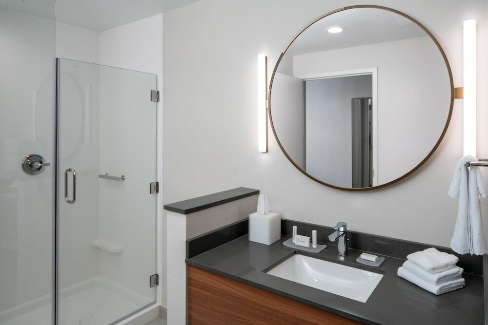 Фото Fairfield Inn & Suites by Marriott Pensacola West I-10