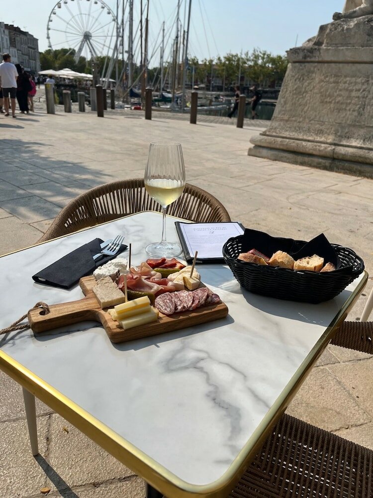 Фото Hôtel Le Yachtman, The Originals Collection