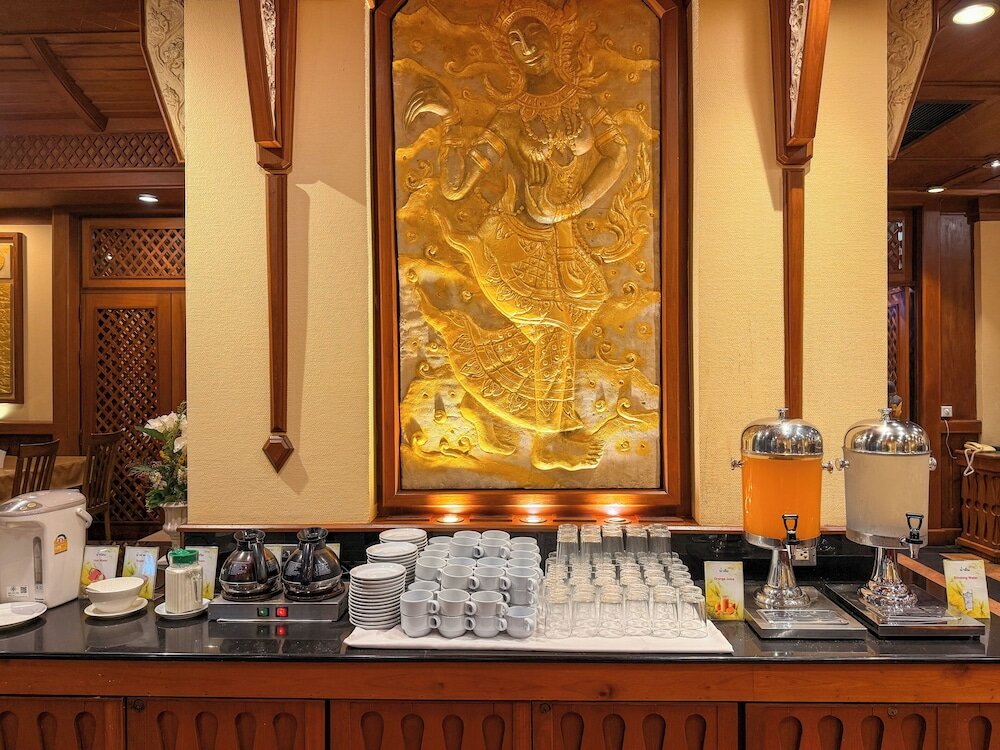 Фото Golden Beach Hotel Pattaya