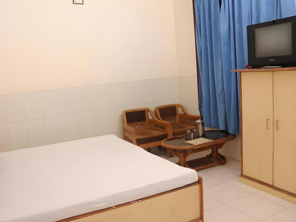 Фото Hotel Surya Palace