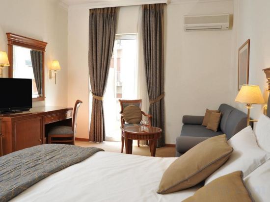 Фото Athens Atrium Hotel and Suites
