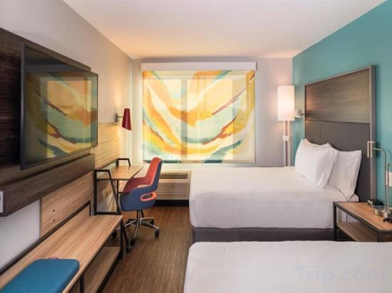 Фото Tru by Hilton Phoenix Glendale Westgate, Az