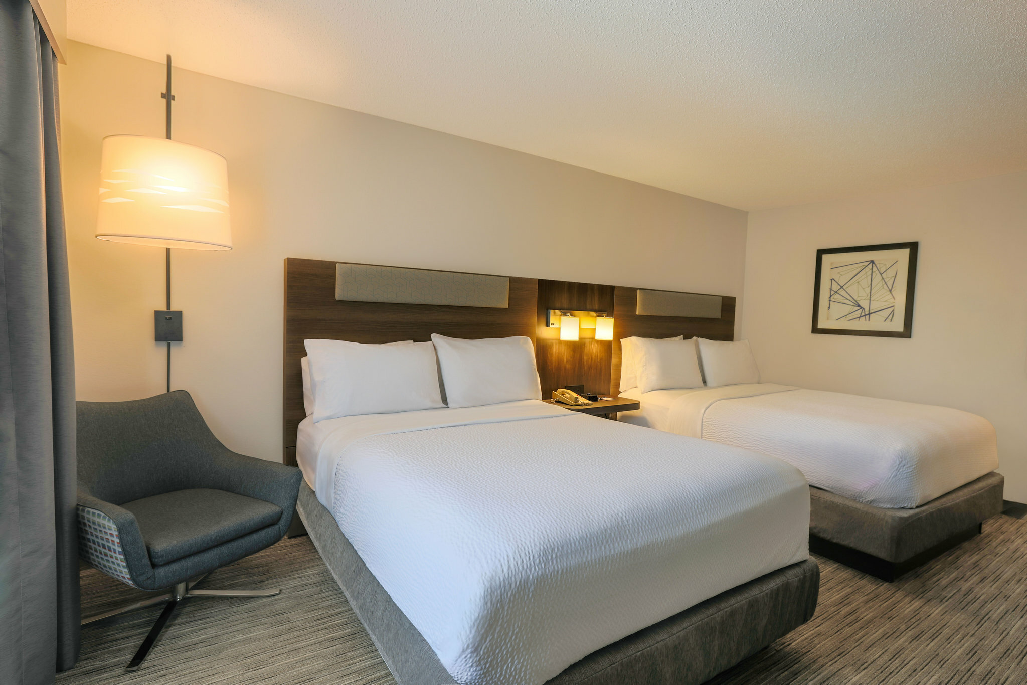 Фото Holiday Inn Express Hotel & Suites Raleigh-Wakefield, an Ihg Hotel