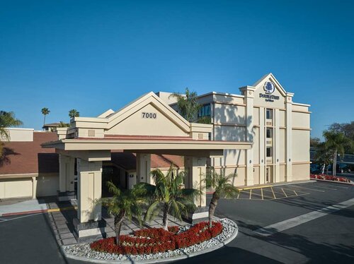 Гостиница DoubleTree by Hilton Buena Park в Буэна-Парк