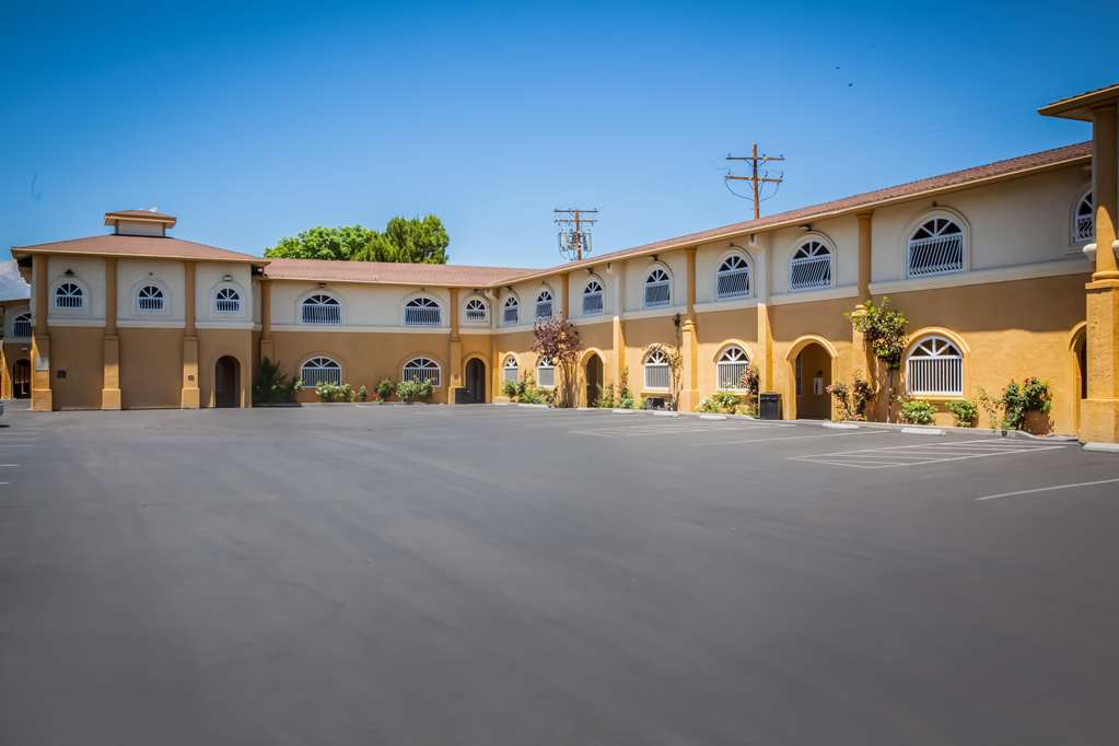 Фото Best Western Bishop Lodge