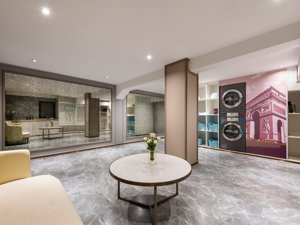 Фото Mercure Qingdao Downtown